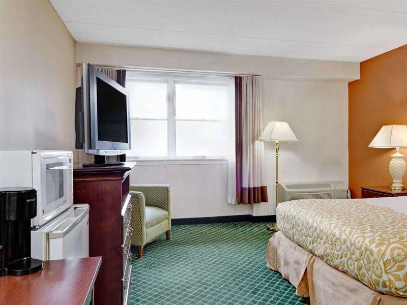 Days Hotel By Wyndham Methuen Ma Conference Center Eksteriør bilde